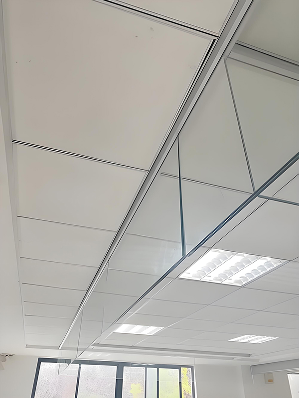 甘南玻璃甘南挡烟垂壁