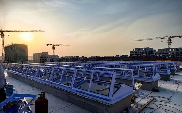 消防甘南排烟窗工作原理