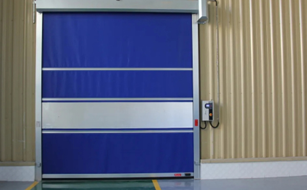 选择甘南快速甘南卷帘门时的注意事项