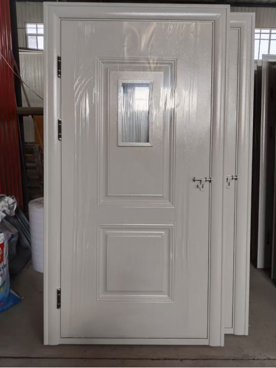 甘南学校教室门